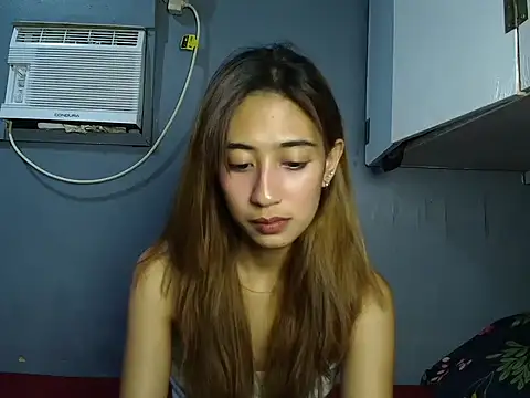 Raesoleil online show from 04.26.26