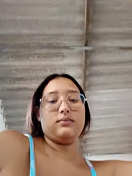 Snapshot of naughty_girl_hot_ chatting on 04.29.26 naughty girl hot online show from 04.29.26