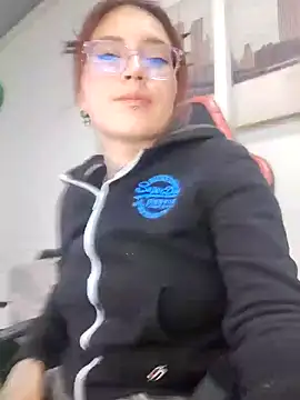 cute mara online show from 04.07.26