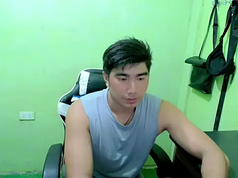 Snapshot of Hunkfireman chatting on 06.12.26 Hunkfireman online show from 06.12.26