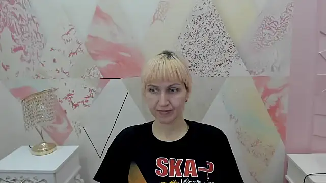 Snapshot of Helgy_asy chatting on 04.07.26 Helgy asy online show from 04.07.26