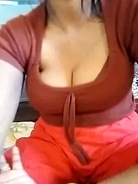 Snapshot of Hot-Monica-sexy chatting on 04.05.26 Hot-Monica-sexy online show from 04.05.26