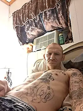 travisrwade online show from 04.13.26