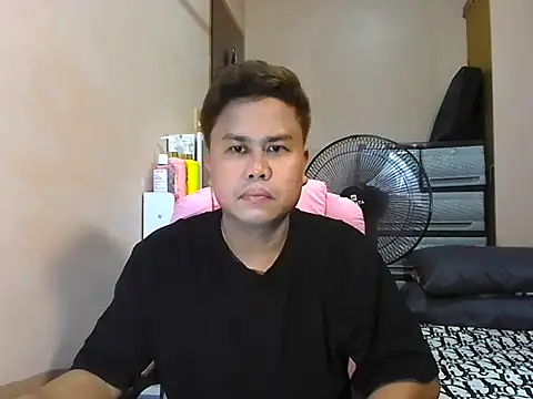 Snapshot of tipsy_butter chatting on 06.11.26 tipsy butter online show from 06.11.26