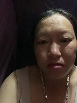 Snapshot of candy-beo chatting on 04.22.26 candy-beo online show from 04.22.26