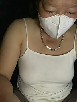 Snapshot of candy-beo chatting on 07.18.26 candy-beo online show from 07.18.26