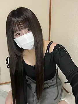 Snapshot of ema_nico chatting on 04.07.26 ema nico online show from 04.07.26