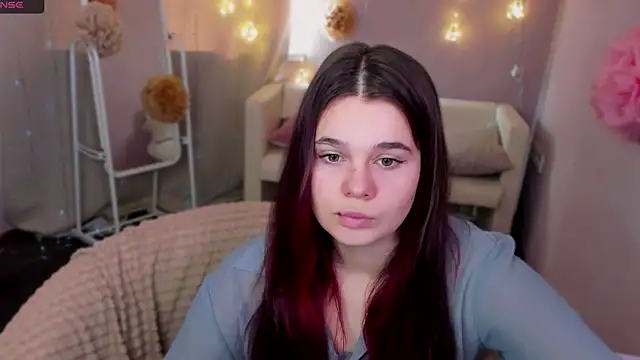 Snapshot of Kacey_Love chatting on 05.05.26 Kacey Love online show from 05.05.26