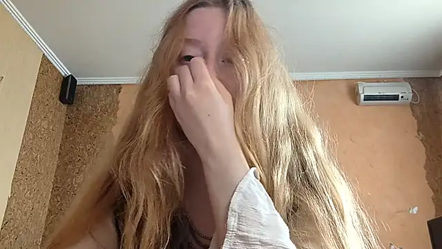 KateVibe 01 online show from 06.14.26