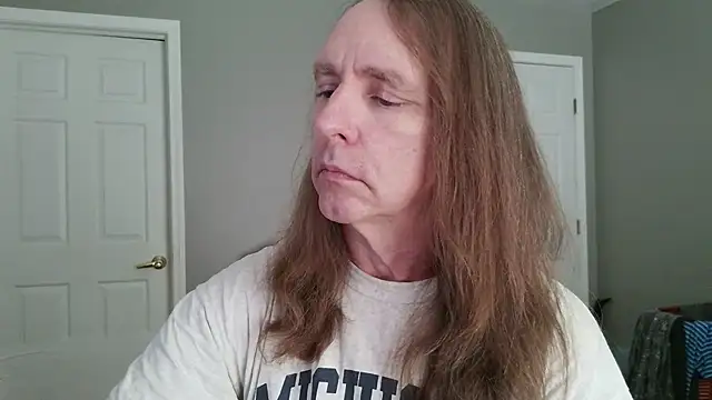 Snapshot of Magnus_Luv chatting on 07.15.26 Magnus Luv online show from 07.15.26