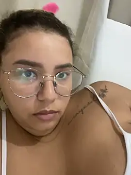 gabyzinha2030 online show from 04.05.26