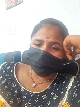 Snapshot of geetha2269 chatting on 05.29.26 geetha2269 online show from 05.29.26