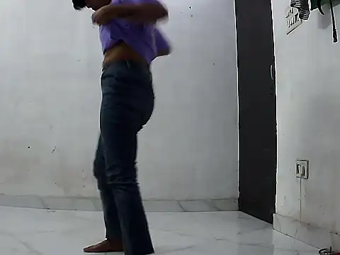 Snapshot of hotty-krtika chatting on 04.16.26 hotty-krtika online show from 04.16.26