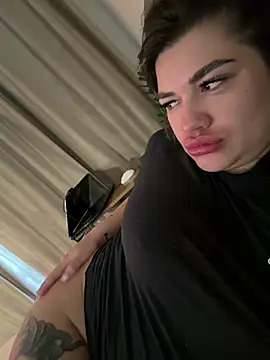 Snapshot of miss_preggie chatting on 04.19.26 miss preggie online show from 04.19.26