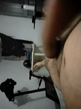 Snapshot of Yovanymartinez chatting on 04.16.26 Yovanymartinez online show from 04.16.26