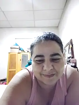 Snapshot of Golositadeamor chatting on 06.13.26 Golositadeamor online show from 06.13.26