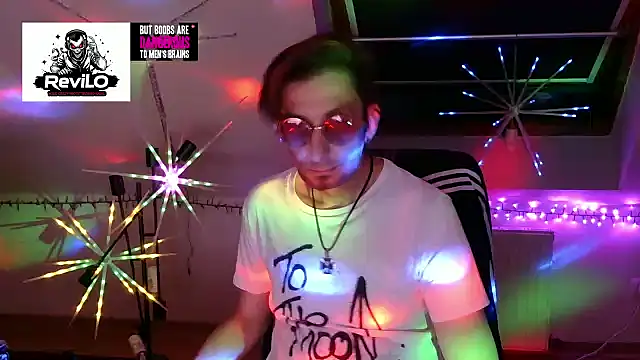 Snapshot of OllyFummler chatting on 06.20.26 OllyFummler online show from 06.20.26