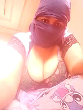 Snapshot of Monita-56 chatting on 04.07.26 Monita-56 online show from 04.07.26