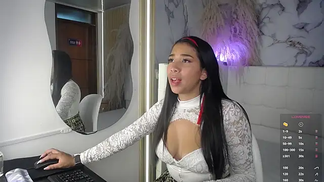 Snapshot of Taliasweet chatting on 05.19.26 Taliasweet online show from 05.19.26