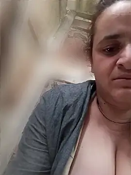 AnabelBexley online show from 04.14.26