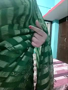 Snapshot of Sexy_poorva chatting on 04.15.26 Sexy poorva online show from 04.15.26