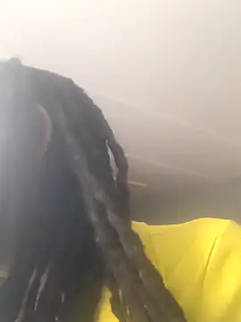 Azelia 33 online show from 04.14.26