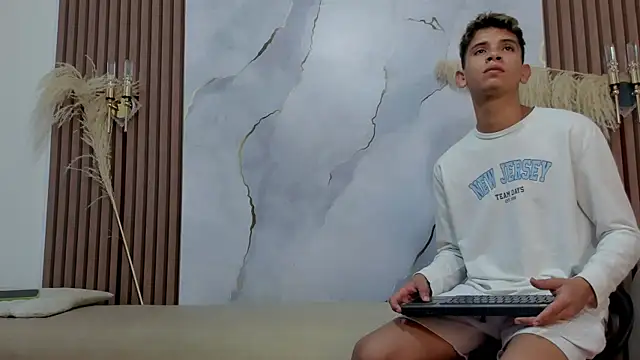 Ethanhot os online show from 06.11.26