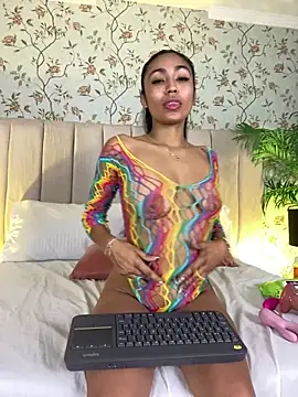 VegaSara online show from 04.06.26