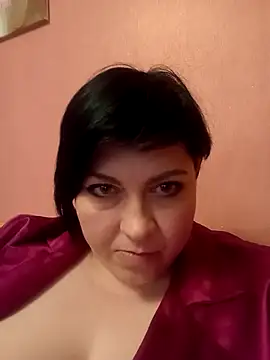 Snapshot of LeraSwan33 chatting on 04.11.26 LeraSwan33 online show from 04.11.26