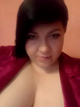 Snapshot of LeraSwan33 chatting on 04.13.26 LeraSwan33 online show from 04.13.26