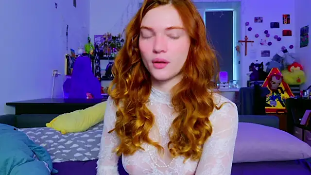 Snapshot of Annaroxann chatting on 07.11.26 Annaroxann online show from 07.11.26