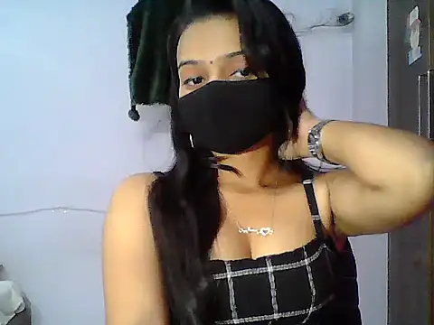 Snapshot of Saxy_Mony002 chatting on 05.09.26 Saxy Mony002 online show from 05.09.26