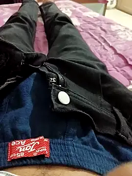 ekwjj online show from 04.14.26