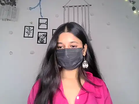 Snapshot of HOT_SNEHA4 chatting on 07.17.26 HOT SNEHA4 online show from 07.17.26