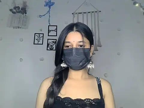 Snapshot of HOT_SNEHA4 chatting on 07.18.26 HOT SNEHA4 online show from 07.18.26