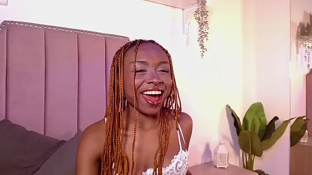 Midnigth bluee online show from 04.15.26