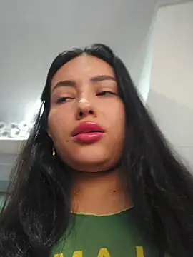 VioletRousee online show from 07.17.26