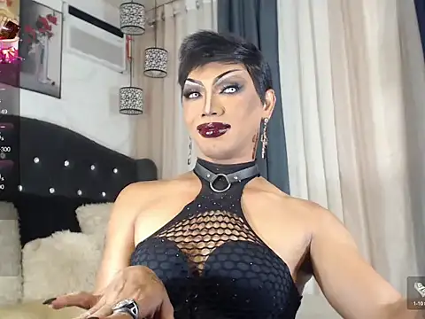 Snapshot of ButtWhoreBELLA chatting on 07.11.26 ButtWhoreBELLA online show from 07.11.26