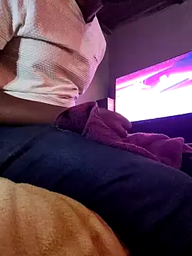 Snapshot of Ysae37 chatting on 04.15.26 Ysae37 online show from 04.15.26