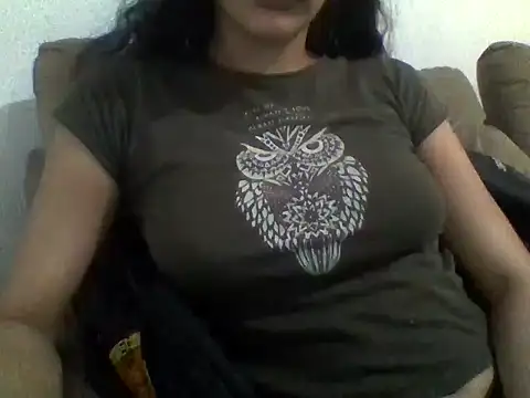 Snapshot of Lolakhaos chatting on 06.17.26 Lolakhaos online show from 06.17.26