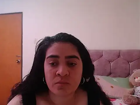 Snapshot of Mabbe07 chatting on 04.13.26 Mabbe07 online show from 04.13.26