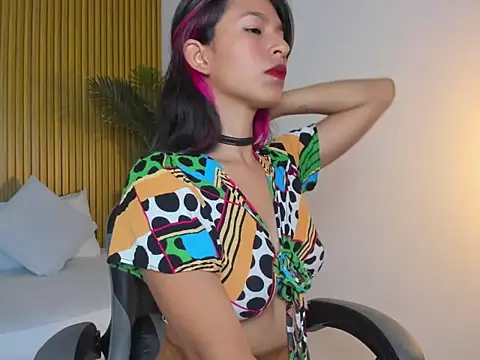 rosalita4  online show from 04.13.26