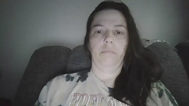 lily1982 online show from 04.24.26