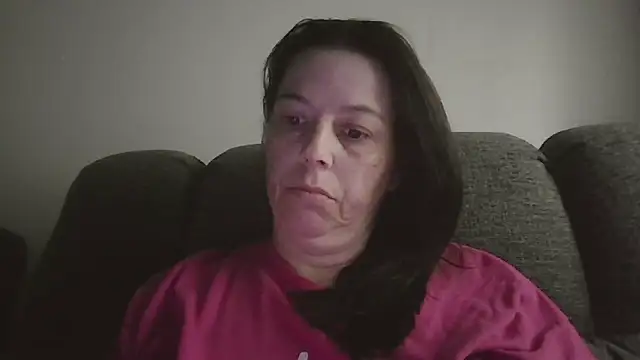 lily1982 online show from 04.25.26