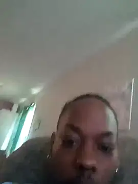 Snapshot of zdaddymm chatting on 05.27.26 zdaddymm online show from 05.27.26