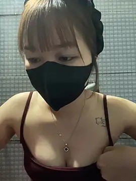 Snapshot of Cherry_Cherry09 chatting on 04.13.26 Cherry Cherry09 online show from 04.13.26