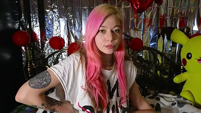 Sansarella online show from 02.19.25