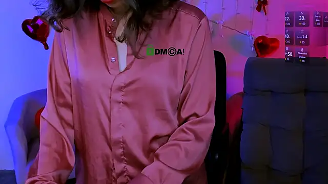 mia mooon  online show from 04.18.26