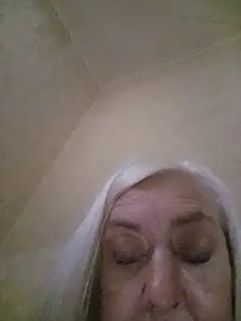 Julia20X online show from 07.04.26