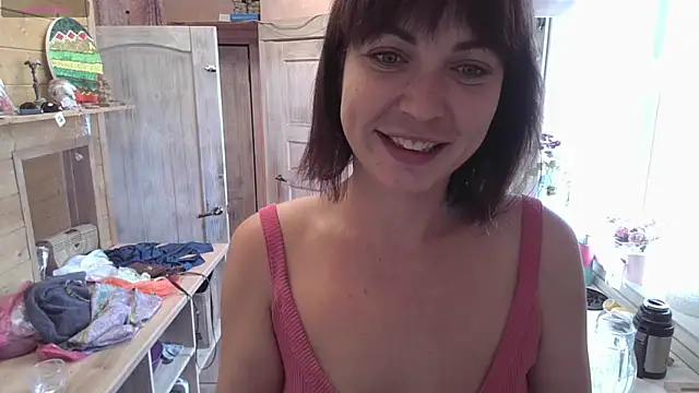 Snapshot of Allice_Honey chatting on 06.28.26 Allice Honey online show from 06.28.26